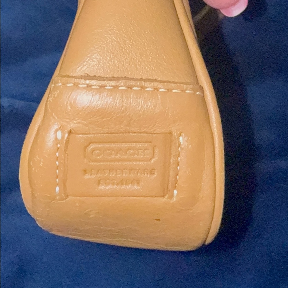 Vintage Coach 7785 Tan Leather Mini Shoulder Bag 1994 USA Made - Picture 3 of 11